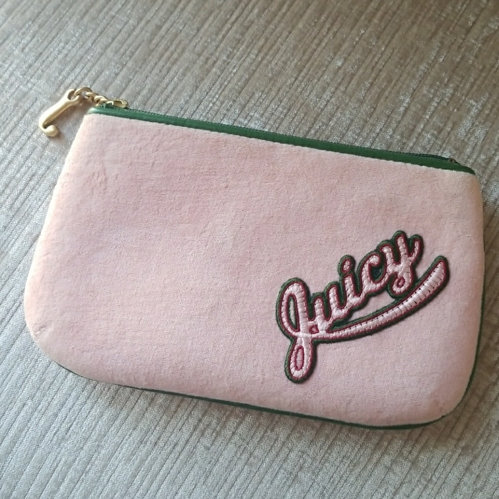 Juicy couture clutch